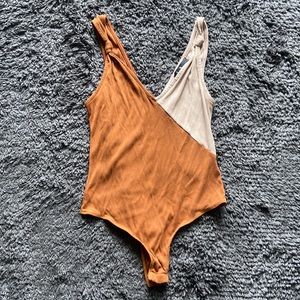 Lulu’s Two-tone Bodysuit